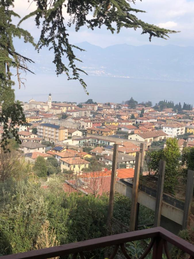 Apartamento Casa Patrizia Torri Del Benaco Exterior foto